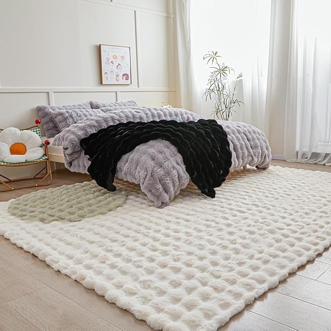 Creamy White Rabbit Plush Rug 6'x9', Fluffy Faux Fur Shaggy Area Rug for Nursery, Kids Room Decor, Soft Fuzzy Carpet for Living Room, Bedroom, Teen Girls Room