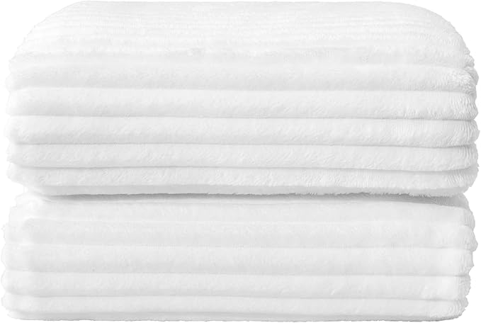 BEDELITE Fleece Blanket Queen Size – 3D Ribbed Jacquard Soft and Warm Decorative Fuzzy Blankets – Cozy, Fluffy, Plush Lightweight Throw Blankets for Couch, Bed, Sofa(White, 90x90 inches)