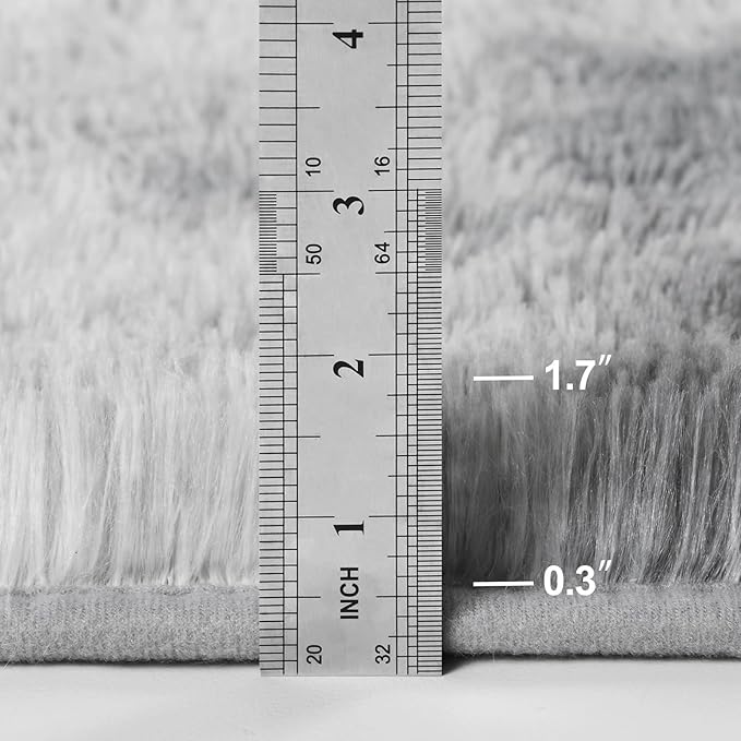 Deerhoo Shag Area Rug, 4 X 6 Tie-Dyed Plush Fuzzy Rugs for Living Room, Ultra Soft Fluffy Furry Rug for Bedroom, Indoor Carpet Nursery Rugs for Kids Room Home Decor, Light Grey