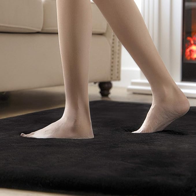 Ashler Faux Fur Rug, Ultra Soft Faux Rabbit Fur, Black Area Rugs, 5 x 7 Feet Rectangle, Machine Washable Nursery Decor Throw Rugs for Bedroom, Kids Room, Living Room