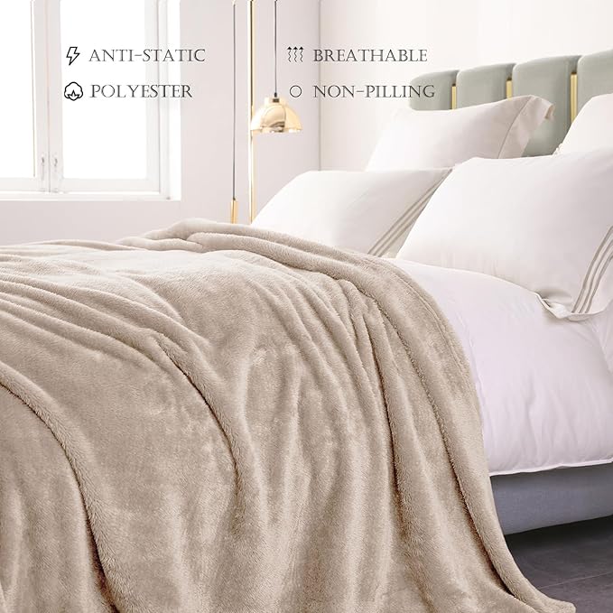 Exclusivo Mezcla Plush Fuzzy Fleece Bed Blanket Queen Size, Super Soft, Fluffy and Warm Blankets for Couch, Bed, All Season (Camel, 90x90 inches)