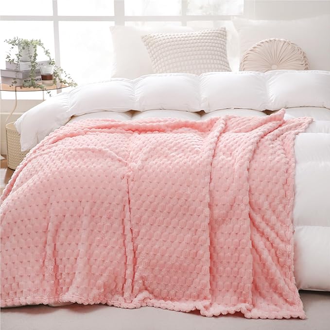 Puncuntex Pink Throw Blanket 50"×60" inches Gifts for Mom Fuzzy 3D Jacquard Decorative Flannel Fleece Super Soft Plush Cozy Blanket for Couch Sofa Chair Lightweight