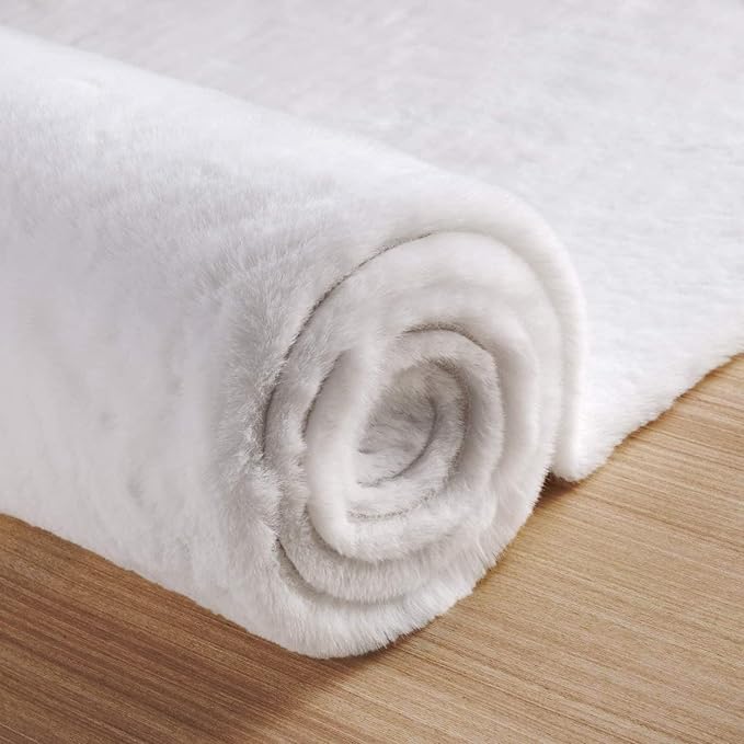 ORINOVA White Faux Fur Rug 5x8 Rugs for Living Room Shag Washable Area Rug Fuzzy Rugs for Bedroom Girl Room Decor Rectangle Rug
