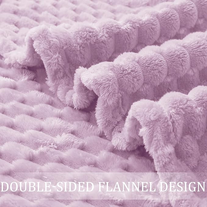 Exclusivo Mezcla Fleece King Blanket for Bed, Extra Large Fuzzy Lilac Purple Bed Blankets, Soft Cozy Plush Sofa Throws for All Seasons, 90x104 Inches
