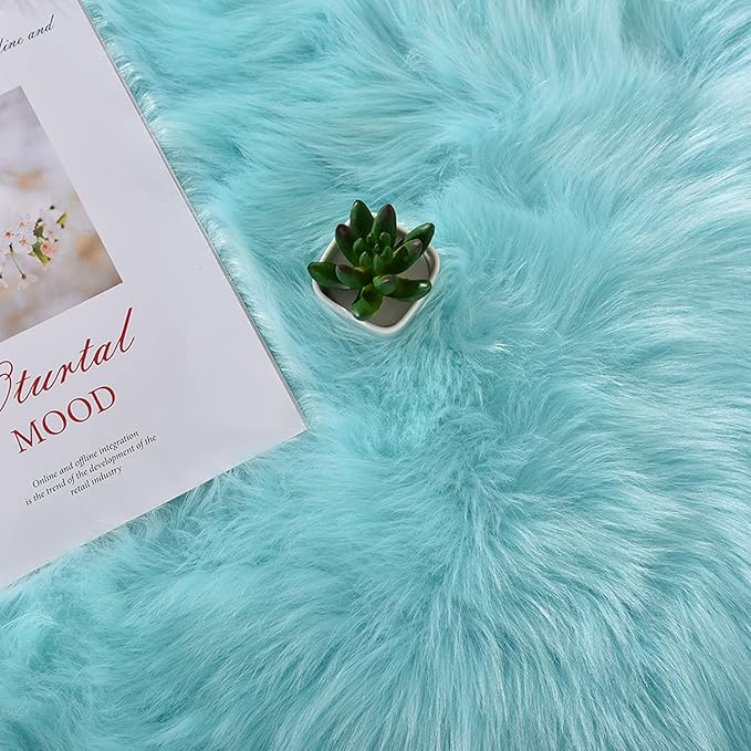 Latepis Large Faux Fur Rug Light Blue Round Rug s6.7ft Circle Fuzzy Plush Rugs for Bedroom Soft Fluffy Rug for Living Room Luxury Home Decor