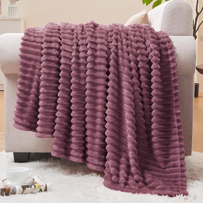 BEDELITE Fleece Throw Blanket for Couch – 3D Ribbed Jacquard Soft and Warm Decorative Fuzzy Blanket – Cozy, Fluffy, Plush Lightweight Plum Throw Blankets for Bed, Sofa, 50x60 inches