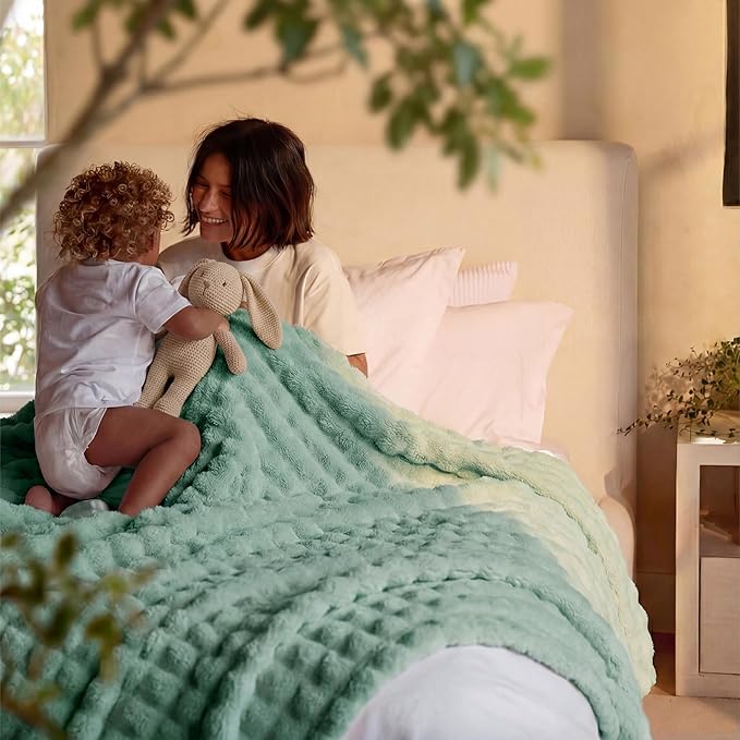 Bedsure 3D Fleece Bubble Blanket - GentleSoft Green Queen Blanket for Bed Sofa Room Decor - Luxury Soft Cozy Gifts for Kids, Lightweight, All Seasons, Sage Green, 90"×90"