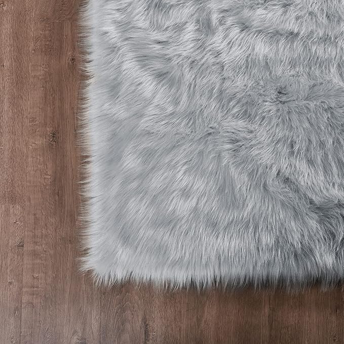 Goolela Grey Area Rug 6x9 Fluffy Fuzzy Shag Rug for Living Room Bedroom Faux Sheepksin Fur Soft Shaggy Luxury Rectangle