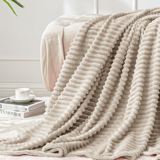 BEDELITE Fleece Blanket Twin Size – 3D Ribbed Jacquard Soft and Warm Decorative Fuzzy Blankets – Cozy, Fluffy, Plush Lightweight Throw Blankets for Couch, Bed, Sofa(Linen, 60x80 inches)
