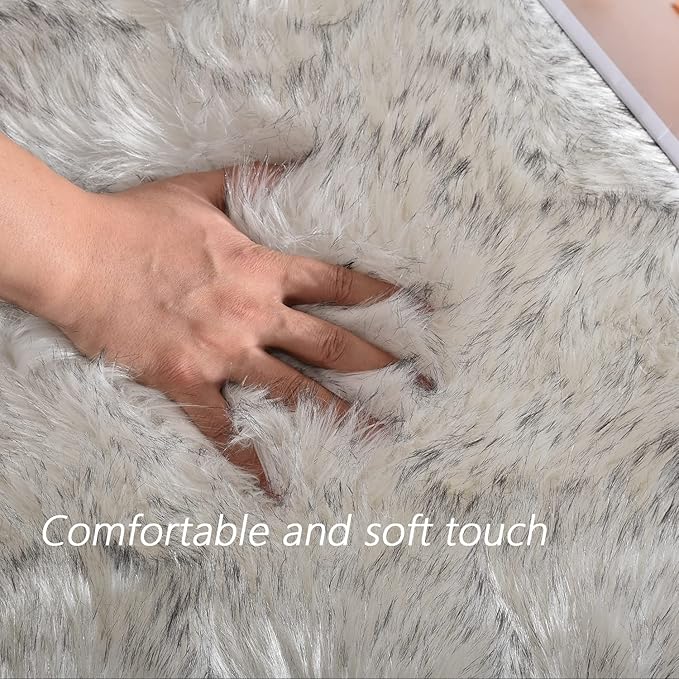 Latepis 6 x 8 Area Rug White with Gray Tips Shag Rugs Large Faux Sheepskin Rug for Living Room Bedroom Washable Fur Fluffy Rugs Home Decor Rectangle