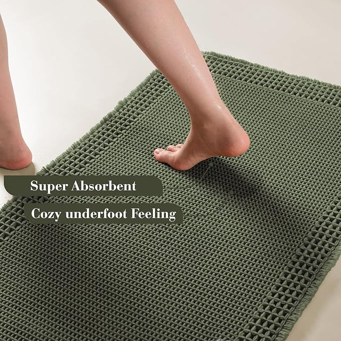 RESARE Christmas Waffle Bath Mat for Bathroom, Super Absorbent Bathroom Rugs Non Slip Machine Washable, Ultra Soft Quick Dry Boho Bath Rugs with Tassels for Floor, Bordered Design, 24"x36" Green