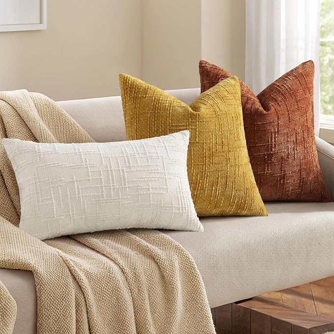 decorUhome Rust Chenille Throw Pillow Covers 20x20 Set of 2 Textured Soft Cozy Slubby Couch Pillow Covers Modern Farmhouse Boho Decorative Pillow Cases for Bed Sofa Living Room
