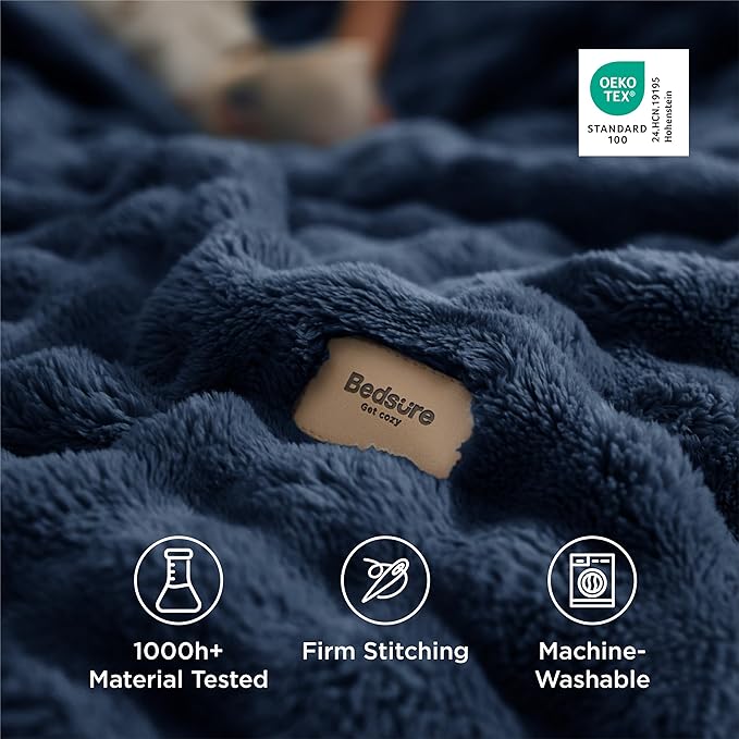 Bedsure 3D Fleece Bubble Blanket for Couch - GentleSoft Blue Twin Blanket for Sofa Bed Room Decor - Luxury Soft Cozy Gifts for Kids Girls, Lightweight, All Seasons, Navy Blue, 60"×80"