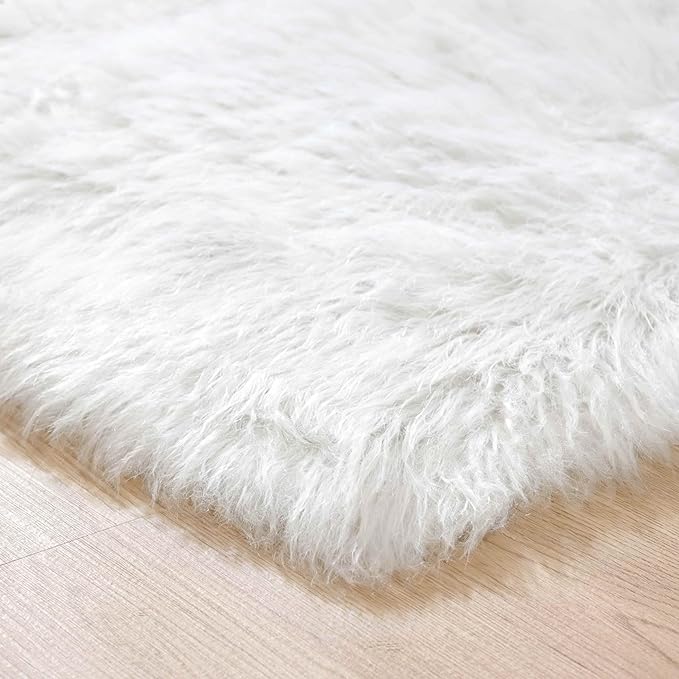 Goolela White Area Rug 6x9 Fluffy Fuzzy Furry Sheepskin Rug for Living Room Bedroom White Faux Fur Shag Carpet Rectangle