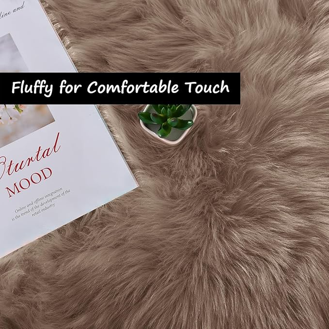 Goolela Circle Sheepskin Rug 5ft Round Fluffy Fuzzy Furry Carpet for Bedroom Living Room Shaggy Washable Soft - Light Brown Beige