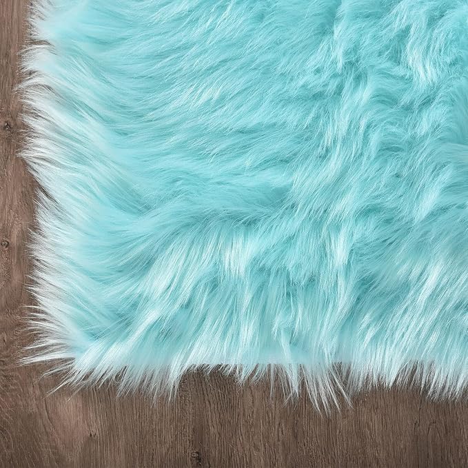 Latepis Big Rugs for Bedroom Teal 6.7x10 Area Rug Light Blue Faux Sheepskin Fur Rug Washable Soft Fluffy Rugs for Living Room Sofa Floor Luxury Home Decor