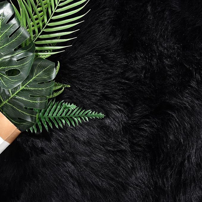 Latepis Black Round Rug 4 ft, Faux Fur Sheepskin Circle Rug for Living Room, Fluffy Washable Rug for Bedroom, Teen Room, Dorm, Cute Room Décor
