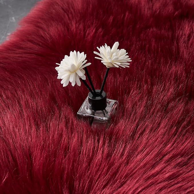 EasyJoy Ultra Soft Fluffy Shaggy Area Rug Faux Fur Rug Chair Cover Seat Pad Fuzzy Area Rug for Bedroom Floor Sofa Living Room (2 x 3 ft Sheepskin, Burgundy)