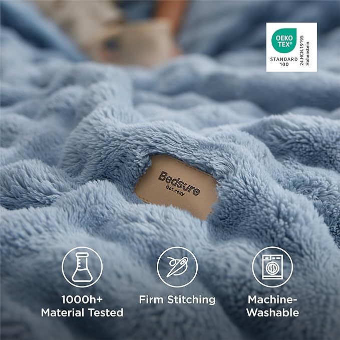 Bedsure 3D Fleece Bubble Blanket for Couch - GentleSoft Blue Twin Blanket for Sofa Bed Room Decor - Luxury Soft Cozy Gifts for Kids, Lightweight, All Seasons, Celestial Blue, 60"×80"