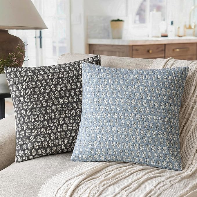 Foindtower Set of 2 Decorative Vintage Floral Print Throw Pillow Covers Neutral Modern Farmhouse Cushion Covers Boho Home Decor for Sofa Couch Chair Bedroom Living Room Outdoor,22×22 Inch,Powder Blue
