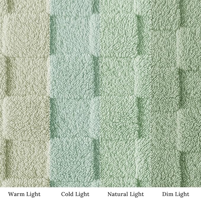 Exclusivo Mezcla Queen Size Flannel Fleece Blanket, Super Soft and Warm Lightweight Checkered Pattern Blanket for All Seasons, 90x90 Inches, Sage Green