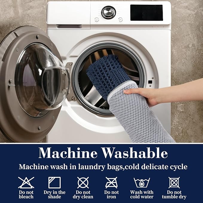 RESARE Waffle Bath Mat for Bathroom, Super Absorbent Bathroom Rugs Non Slip Machine Washable, Ultra Soft Quick Dry Boho Bath Rugs with Tassels for Floor, Upgraded Bordered Design, 18"x30" Navy