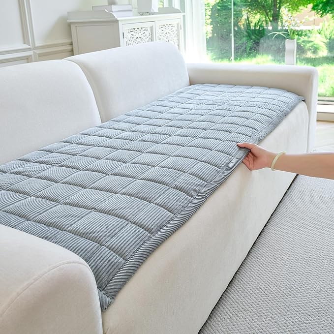 Couch Covers for Dogs Washable, Non Slip Couch Covers for Loveseat Sofa Pet Friendly, Soft Fuzzy Sofa Covers for Pet, Dog Couch Cover Furniture Protector(1PC,Light Grey,27.6"x94.5")