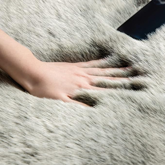 Ashler Faux Fox Fur Rug, Green White Brown Fluffy Rug, 3x5 Rectangle Rug, Ultra Soft Shaggy Area Rugs for Bedroom, Fuzzy Carpets for Living Room, Sofa