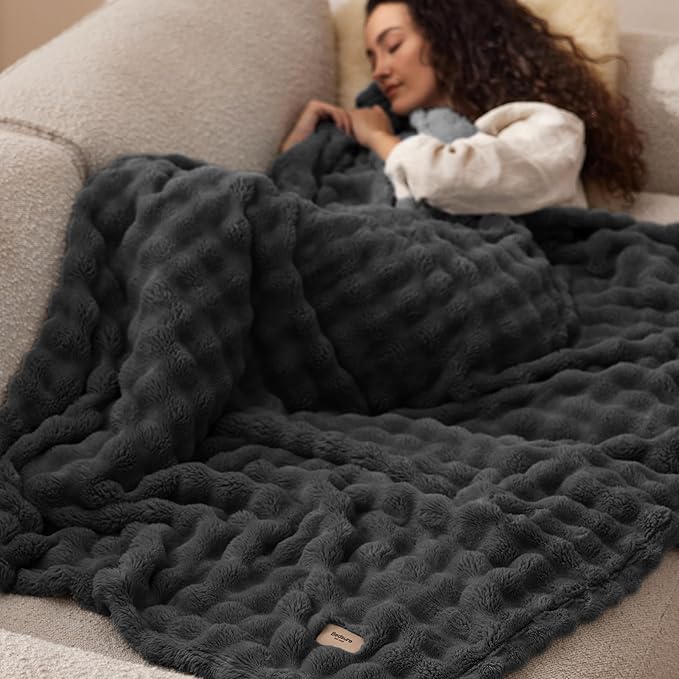 Bedsure 3D Fleece Bubble Blanket for Couch - GentleSoft Grey Twin Blanket for Sofa Bed Room Decor - Luxury Soft Cozy Gifts for Kids, Lightweight, All Seasons, Dark Grey, 60"×80"