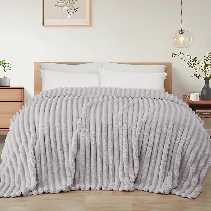 Exclusivo Mezcla Queen Size Flannel Fleece Blanket, Super Soft Striped Jacquard Bed Blanket, Lightweight Fuzzy Cozy for All Seasons, 90x90 Inches, Light Grey