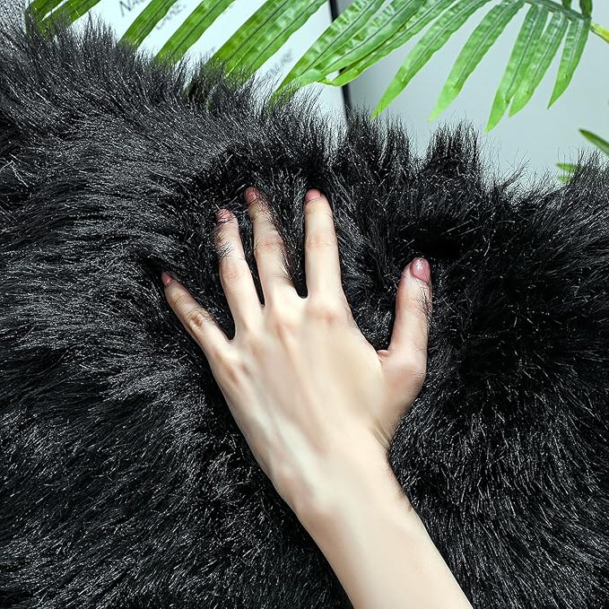 linmopm Faux Fur Rug Sheepskin Shag Fluffy Fuzzy Black 2x3 ft Small Rugs for Bedroom Bedside Bed Floor Living Room Plush High-Density Cushion Carpet Super Sofa Cover