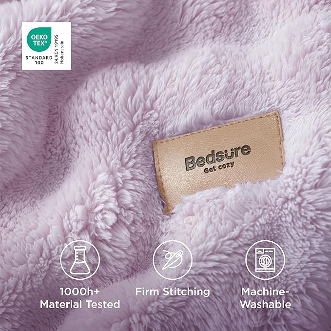 Bedsure 3D Fleece Bubble Blanket - GentleSoft Purple King Blanket for Bed Sofa Room Decor - Luxury Soft Cozy Gifts for Kids Girls, Lightweight, All Seasons, Light Purple, 108"×90"