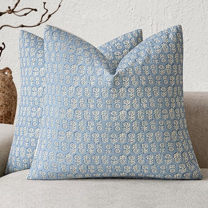 Foindtower Set of 2 Decorative Neutral Floral Print Throw Pillow Covers Vintage Accent Farmhouse Cushion Covers Boho Home Decor for Sofa Couch Chair Bedroom Living Room Outdoor,20×20 Inch,Powder Blue